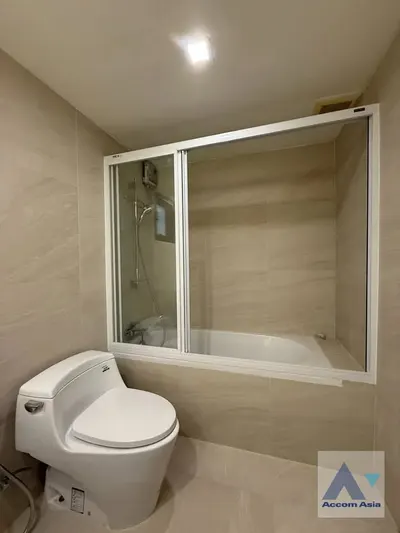 3-bed condo for rent near MRT Sukhumvit, photo 5 of 5