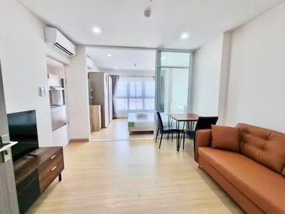 Condo 1 chambre à louer près de la station MRT Yaek Lam Sali, photo 1 sur 5