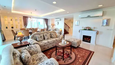 4-bed condo for rent near BTS Phrom Phong, photo 2 of 5