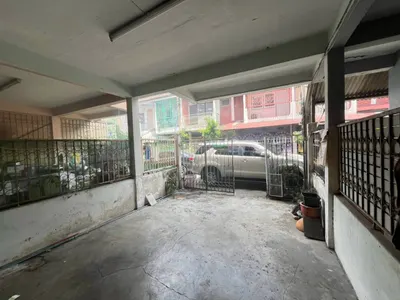 2-bed townhouse for rent near BTS Wutthakat, photo 4 of 5