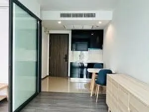Condo 1 chambre à louer à The Rich Sathon-Taksin, photo 2 sur 5