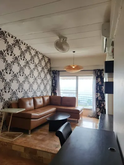 2-bed condo for rent near ARL Ramkhamhaeng, photo 1 of 5