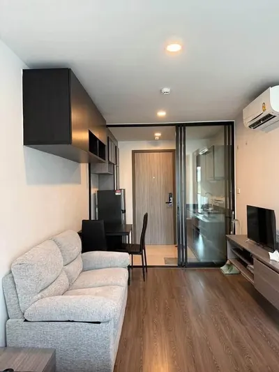 Studio condo for rent at SOHO Bangkok Ratchada, photo 1 of 4