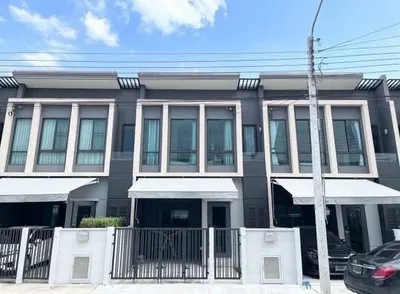 Pleno Sukhumvit-Bangna 2の3ベッドルームタウンハウス（賃貸）、写真7/8