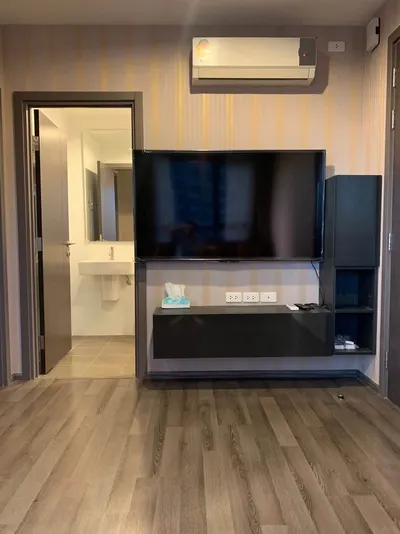1-bed condo for rent at The Base Park East Sukhumvit 77, photo 3 of 5