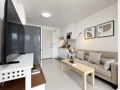 The Clover Thonglor Residenceの1ベッドルームコンドミニアム（賃貸）、写真1/5