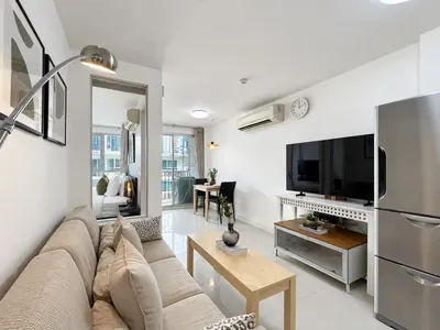 The Clover Thonglor Residenceの1ベッドルームコンドミニアム（賃貸）、写真2/5