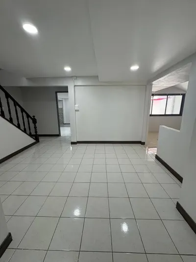 3-bed house for sale near MRT Muang Thong Thani, photo 5 of 5
