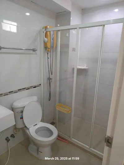 Condo à louer près de la station BTS Punnawithi, photo 5 sur 5