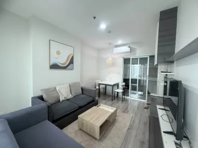 1-bed condo for rent at Centric Sathon-St Louis, photo 3 of 5