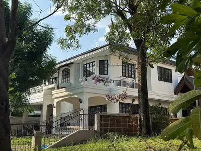 4-bed house for rent near MRT Si Dan, photo 1 of 5