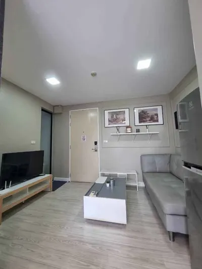 Condo for rent near MRT Si Iam, photo 1 of 5