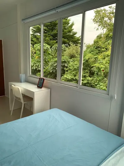 Maison 2 chambres à louer près de la station BTS Talat Phlu, photo 3 sur 5