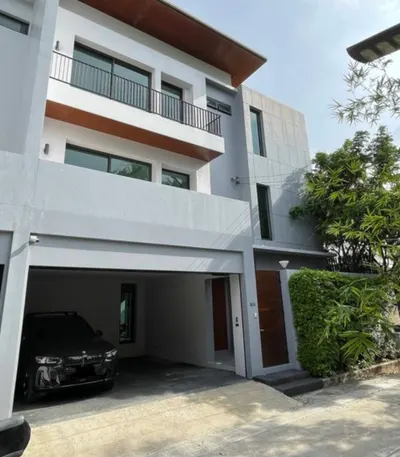 ให้เช่าบ้าน 3 ห้องนอน ใกล้ BTS พร้อมพงษ์ รูปที่ 5 จาก 6