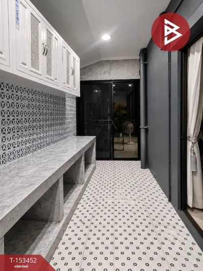 Maison de ville 2 chambres à vendre près de la station MRT Yaek Nonthaburi 1, photo 5 sur 5