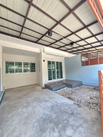 House for rent near ARL Lat Krabang, photo 3 of 5