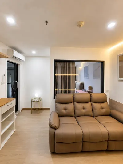 Lumpini Place Pinklaoの1ベッドルームコンドミニアム（売買）、写真2/5