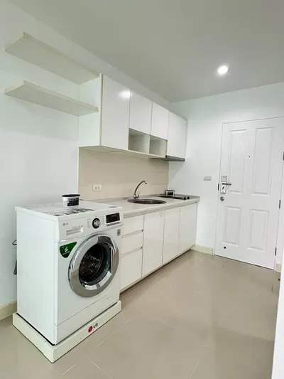 Condo for sale near BTS Saint Louis, photo 2 of 5
