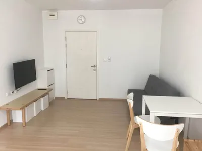 Condo 1 chambre à louer près de la station MRT Tha Phra, photo 2 sur 5
