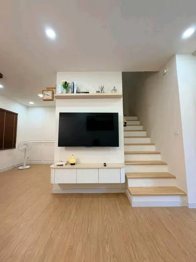 Siri Place Lat Phrao 101の2ベッドルームタウンハウス（賃貸）、写真5/5