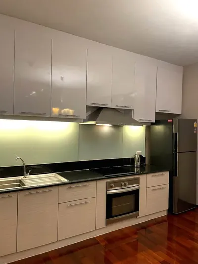 2-bed condo for rent at Noble Ora, photo 3 of 10