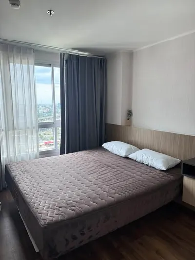 1-bed condo for rent near MRT Bang Son, photo 1 of 5