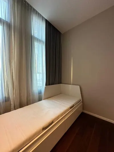 2-bed condo for rent at The Diplomat 39, photo 3 of 5