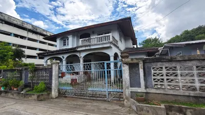 BTS 赛育站附近的4房独栋住宅出售，第2张，共5张