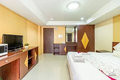 Appartement à louer près de la station BTS Saphan Taksin, photo 2 sur 5