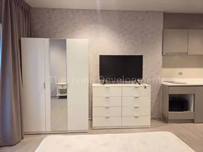 1-bed condo for rent at LIFE Asoke - Rama 9, photo 2 of 4