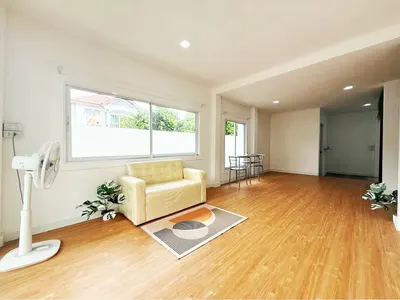 バンボン区の3ベッドルーム一戸建て（売買）、写真4/5