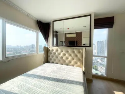 1-bed condo for rent near BTS Talat Phlu, photo 1 of 5