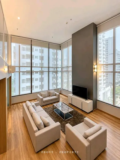 2-bed condo for rent near BTS Phrom Phong, photo 3 of 5