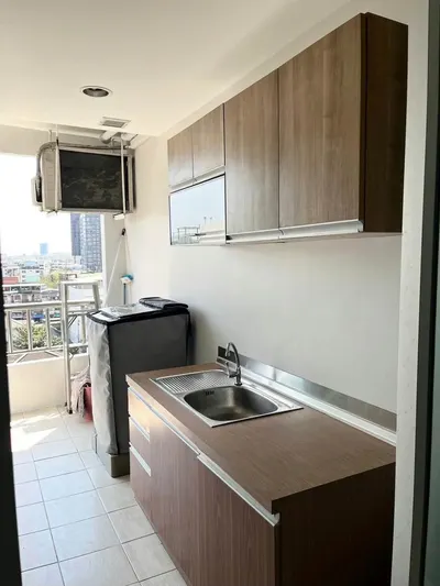 This listing, photo 3