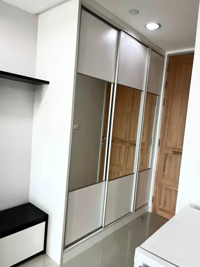 This listing, photo 2