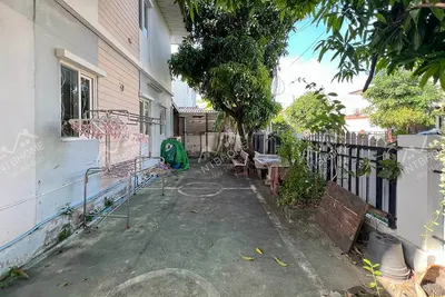 MRT 邦拉诺伊塔伊站附近的3房独栋住宅出售，第4张，共5张