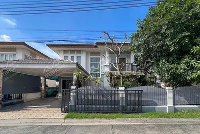 MRT 邦拉诺伊塔伊站附近的3房独栋住宅出售，第1张，共5张