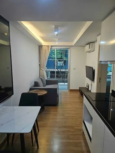 Maestro 39 Sukhumvit 39の1ベッドルームコンドミニアム（賃貸）、写真1/5