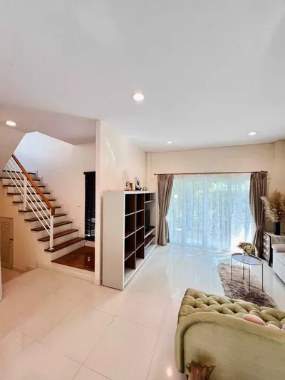 Perfect Place Sukhumvit 77-Suvarnabhumi的3房独栋住宅出租，第3张，共5张