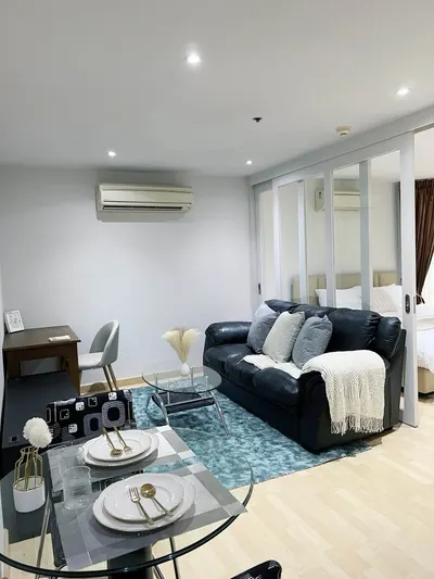 Condo 1 chambre à louer près de la station BTS Thong Lo, photo 1 sur 9