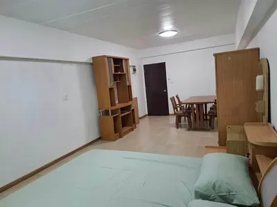Condo à louer près de la station BTS Bang Na, photo 1 sur 4