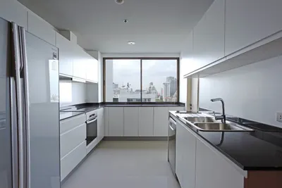 3-bed condo for rent near BTS Phrom Phong, photo 5 of 5