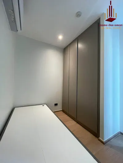 Condo 2 chambres à vendre près de la station BTS Talat Phlu, photo 3 sur 5