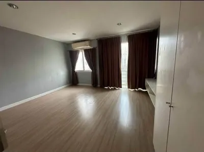 3-bed townhouse for sale near MRT Outer Ring Road-Ram Inthra, photo 4 of 5