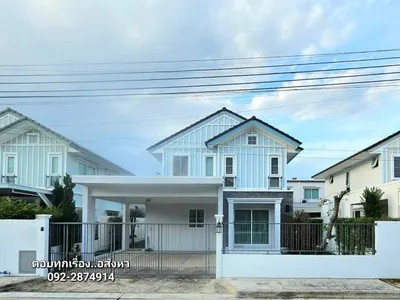 Villaggio 2 Srinakarin-Bangnaの3ベッドルーム一戸建て（賃貸）、写真1/5