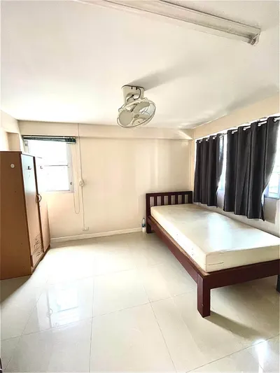 Chambre à louer près de la station BTS Sala Daeng, photo 4 sur 5
