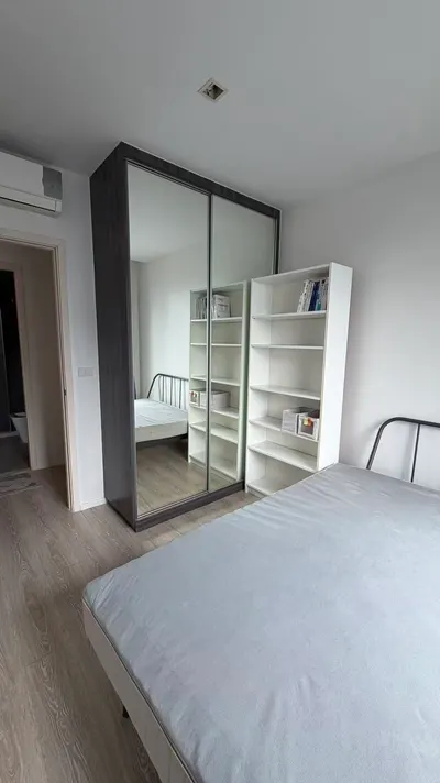 2-bed condo for rent at Quinn Ratchada 17, photo 4 of 10