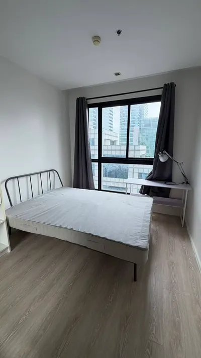 2-bed condo for rent at Quinn Ratchada 17, photo 3 of 10