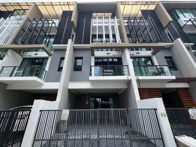 Maison 4 chambres à louer près de la station BTS On Nut, photo 1 sur 5