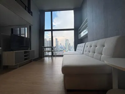 Chewathai Residence Asokeの1ベッドルームコンドミニアム（賃貸）、写真3/5